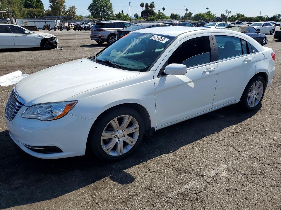 CHRYSLER 200 2012 with VIN 1C3CCBAB7CN317432 - Photo from auction