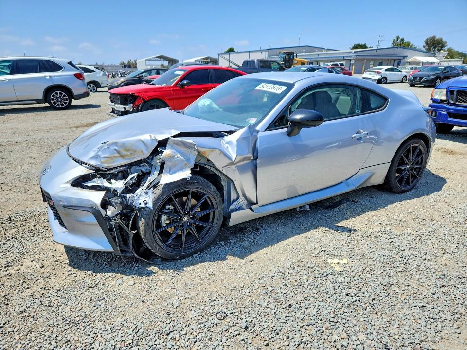2024 TOYOTA GR 86