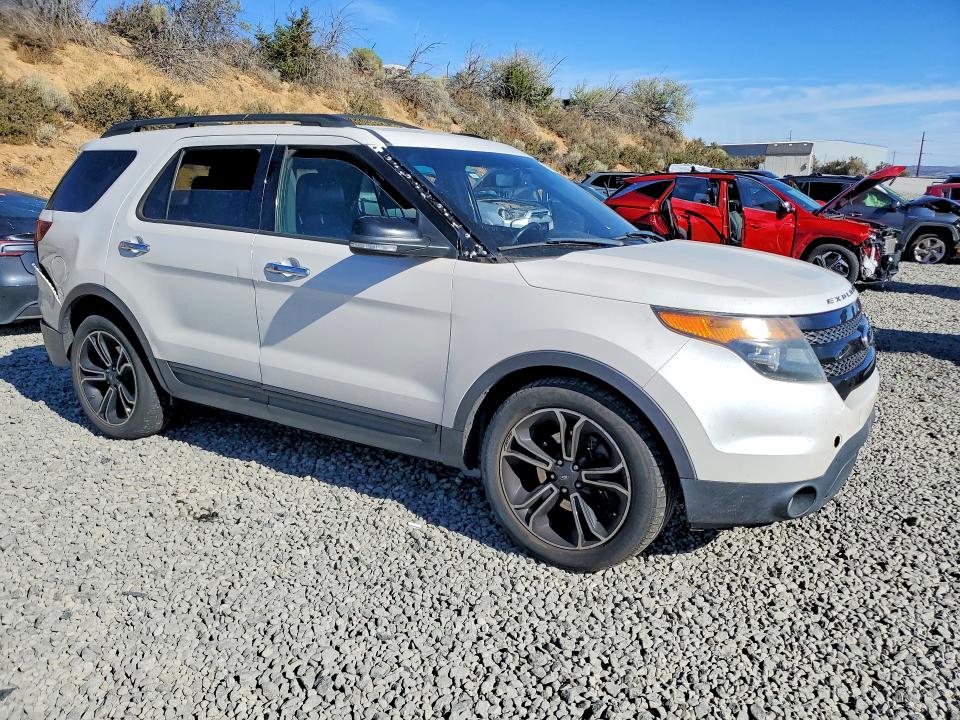 Photo 4 from auction – 2014 FORD EXPLORER with VIN 1FM5K8GTXEGB24561