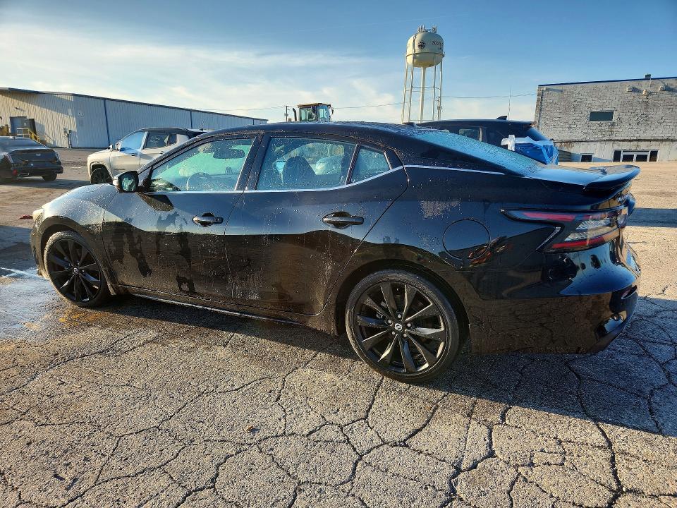 Photo 2 from auction – 2021 NISSAN MAXIMA with VIN 1N4AA6EV9MC510382