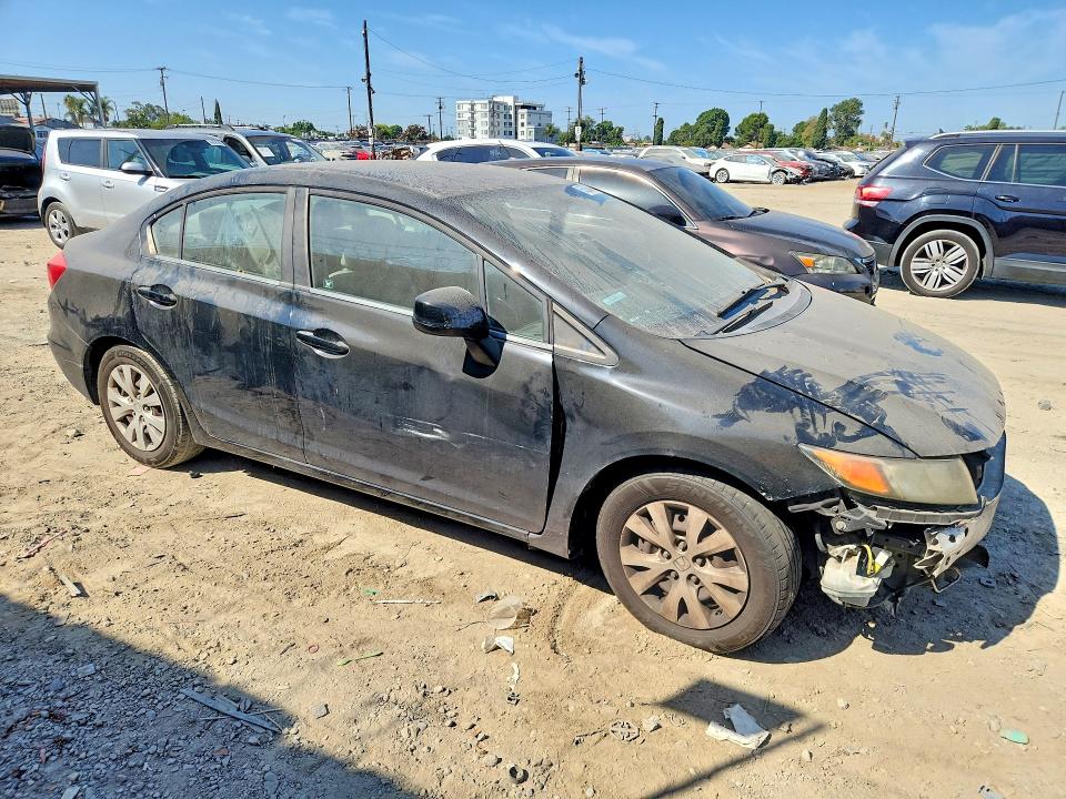 Photo 4 from auction – 2012 HONDA CIVIC with VIN 19XFB2F55CE366941