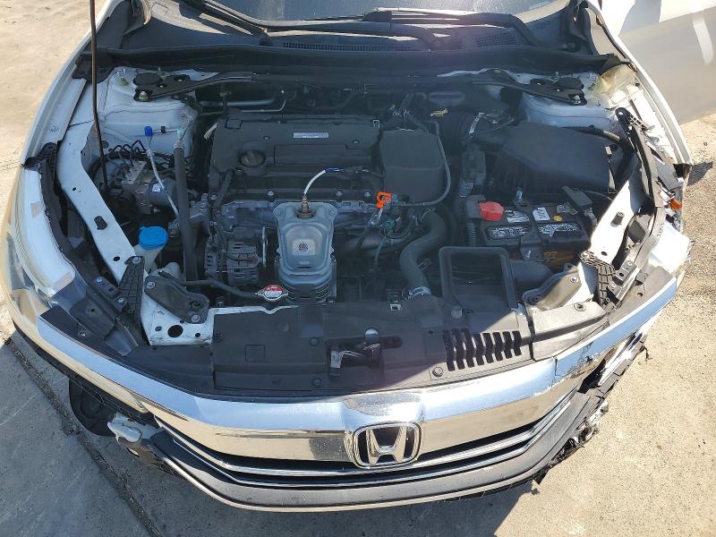 Photo 11 from auction – 2017 HONDA ACCORD with VIN 1HGCR2F64HA073406