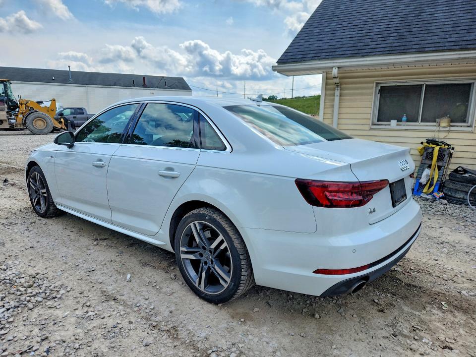 Photo 2 from auction – 2018 AUDI A4 with VIN WAUENAF43JA032117