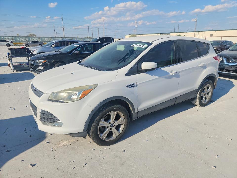 FORD ESCAPE 2016 with VIN 1FMCU0GX6GUA65986 - Photo from auction
