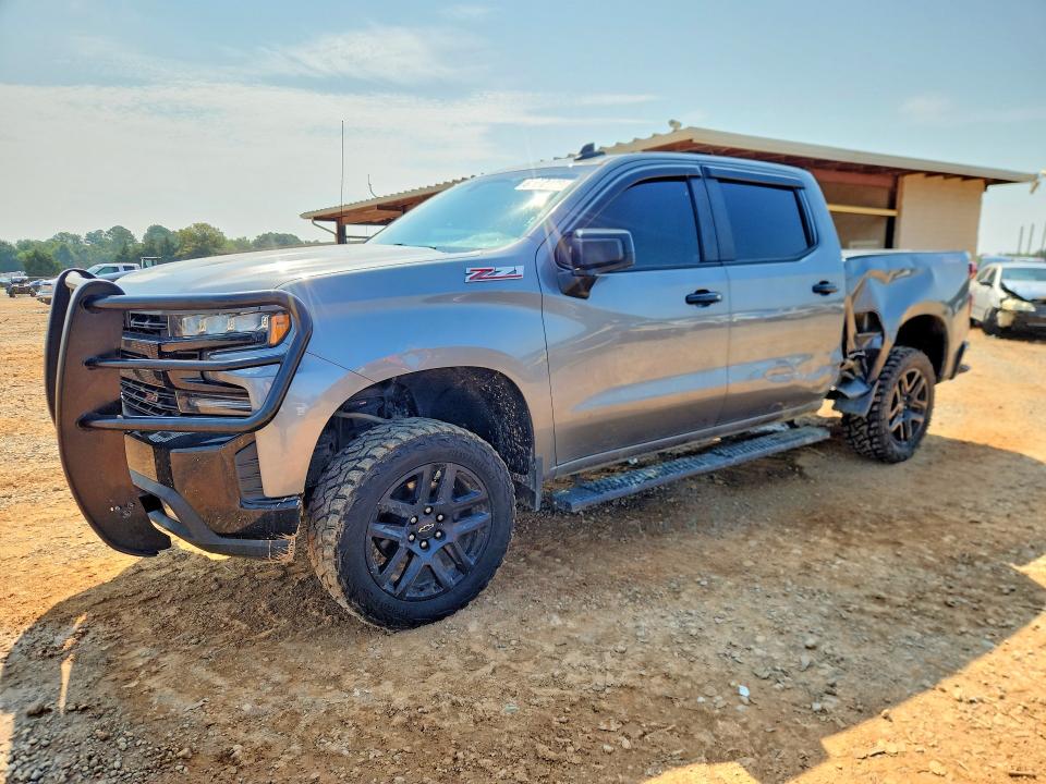 CHEVROLET SILVERADO 2021 with VIN 3GCPYFED2MG385472 - Photo from auction