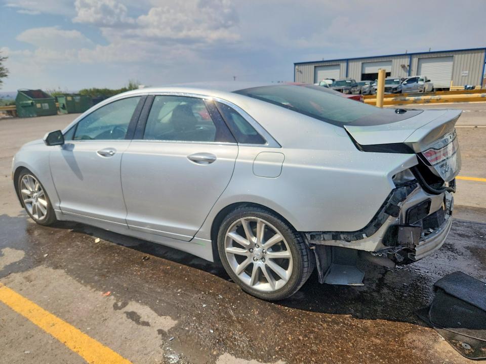 Photo 2 from auction – 2016 LINCOLN MKZ with VIN 3LN6L2LU3GR617748