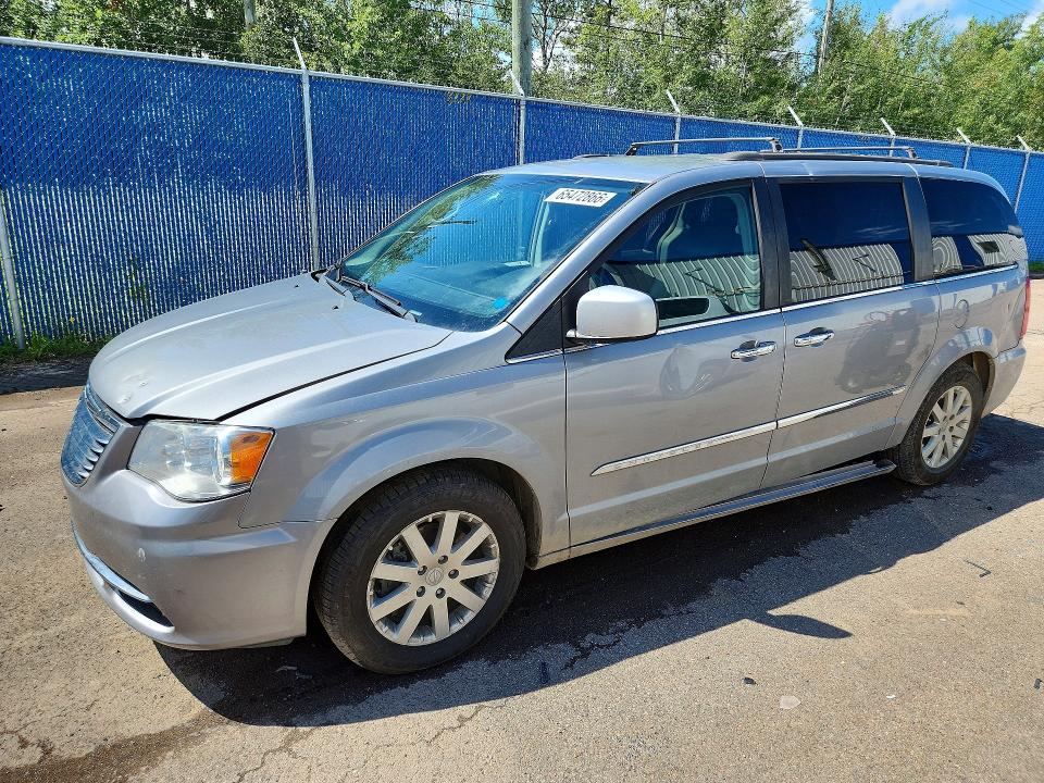 CHRYSLER TOWN & COUNTRY 2015 с VIN 2C4RC1BG6FR708394 - Снимка от търг