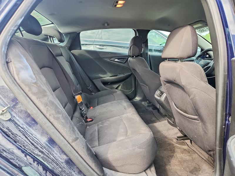 Photo 10 from auction – 2018 CHEVROLET MALIBU with VIN 1G1ZD5ST6JF212389
