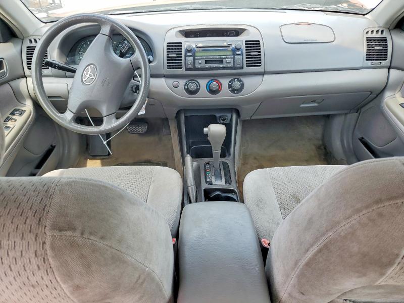Photo 8 from auction – 2004 TOYOTA CAMRY with VIN 4T1BE32K34U266763