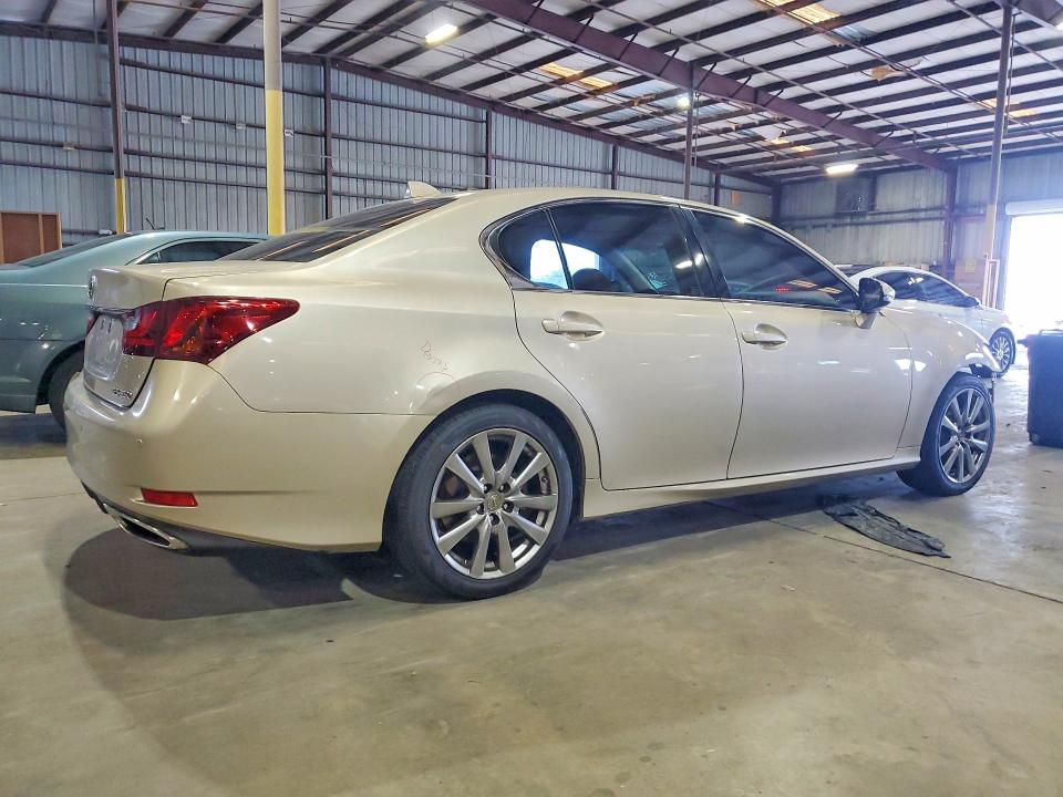 Photo 3 from auction – 2013 LEXUS GS with VIN JTHBE1BL2D5025920