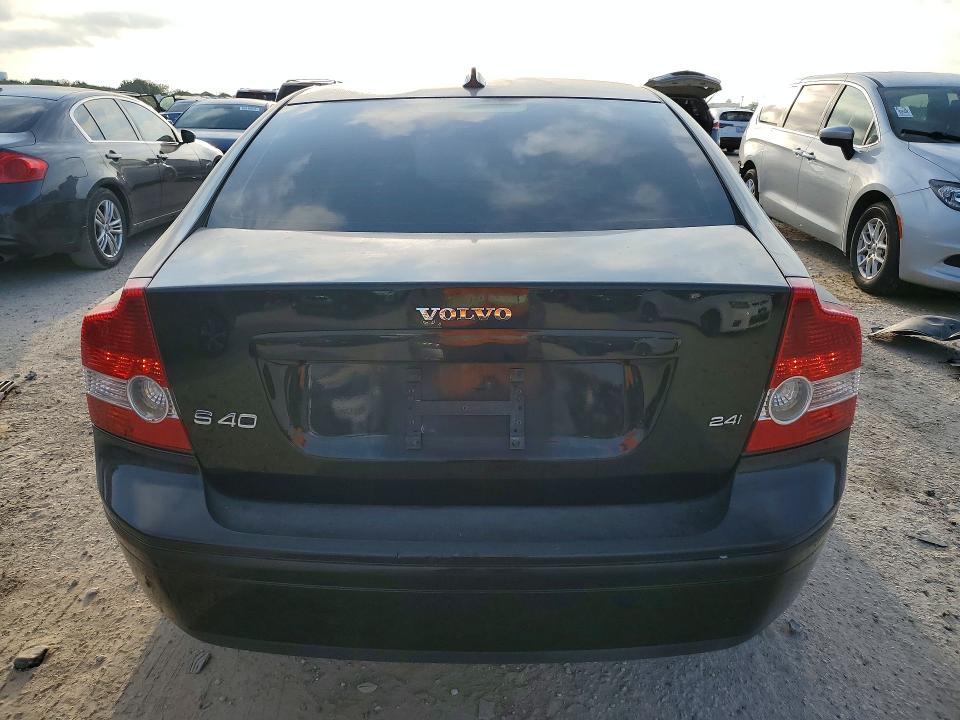Photo 6 from auction – 2007 VOLVO S40 with VIN YV1MS382472311782