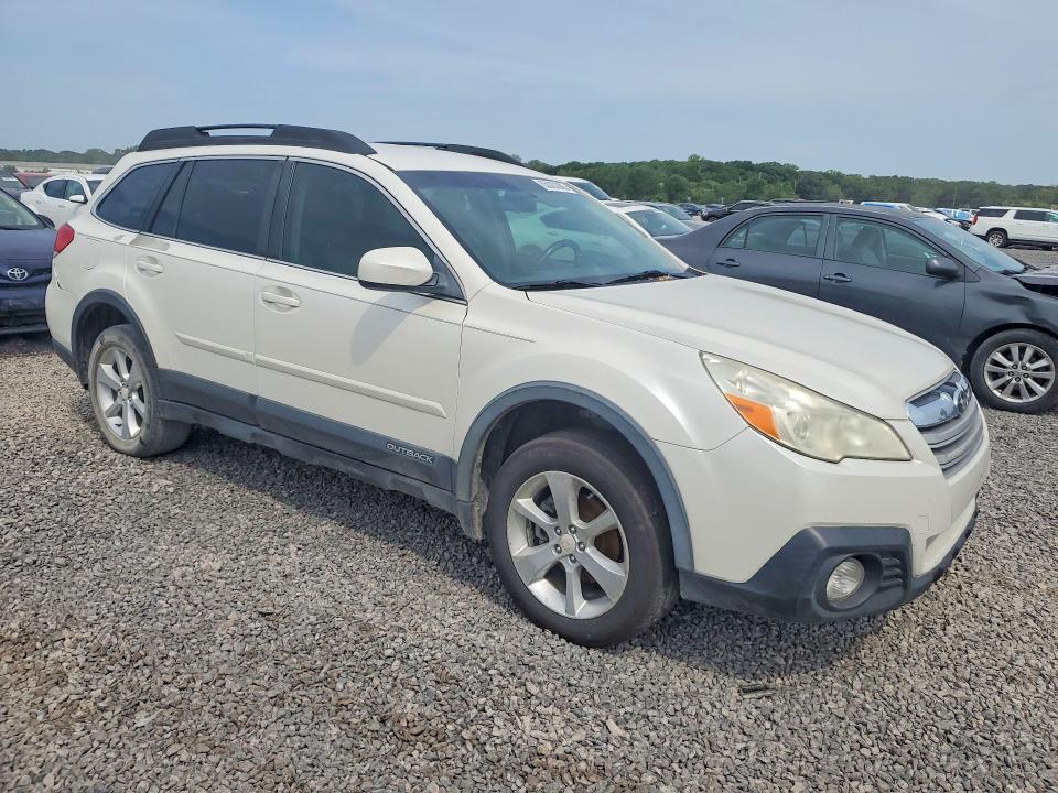 Photo 4 from auction – 2014 SUBARU OUTBACK with VIN 4S4BRCCC7E3246308