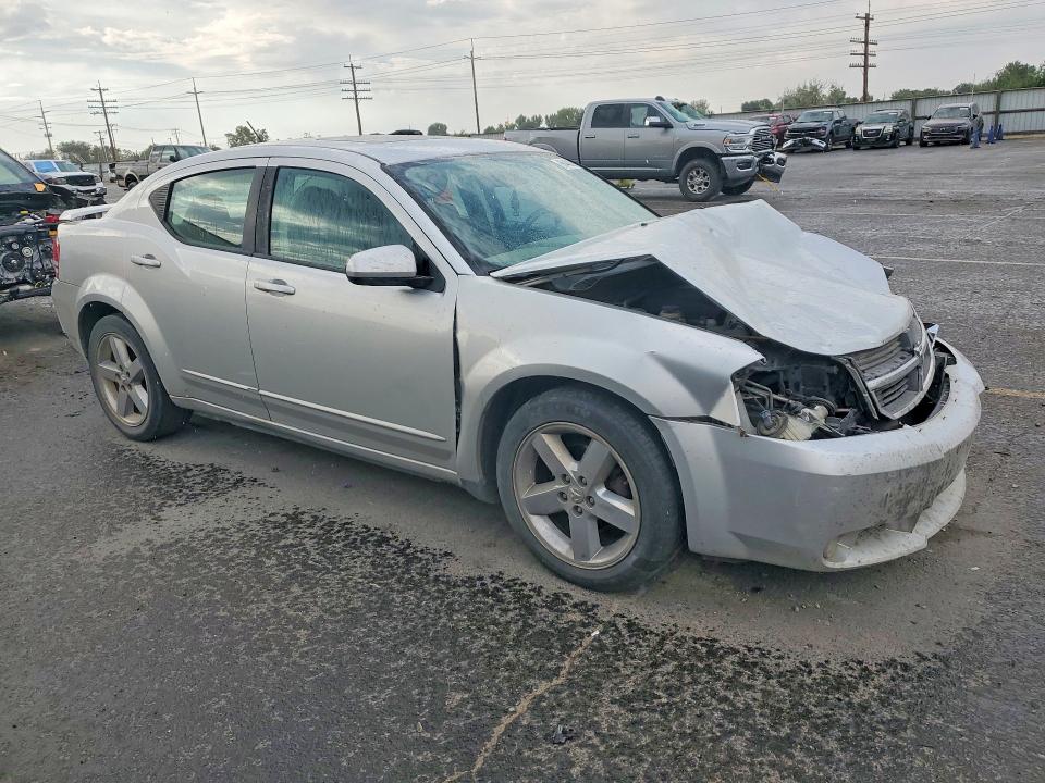 Photo 4 from auction – 2008 DODGE AVENGER with VIN 1B3LC76MX8N559787