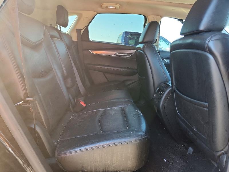 Photo 10 from auction – 2017 CADILLAC XT5 with VIN 1GYKNBRSXHZ256898