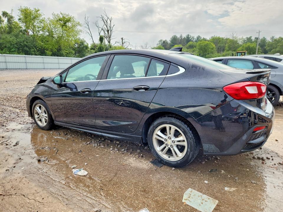 Photo 2 from auction – 2017 CHEVROLET CRUZE with VIN 1G1BE5SM0H7265293