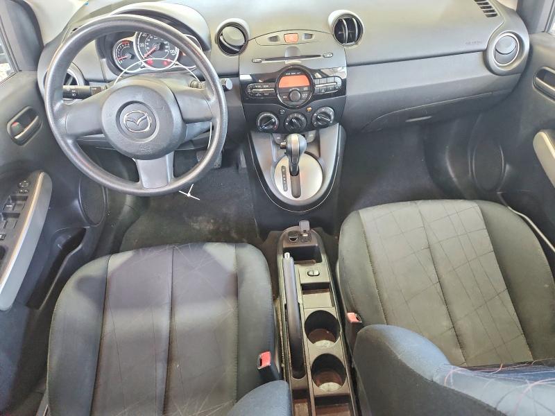 Photo 8 from auction – 2014 MAZDA MAZDA2 with VIN JM1DE1KY6E0183584