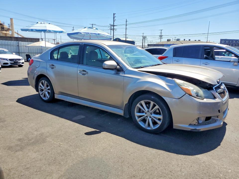 Foto 4 de la subasta – 2014 SUBARU LEGACY con VIN 4S3BMCC64E3035483