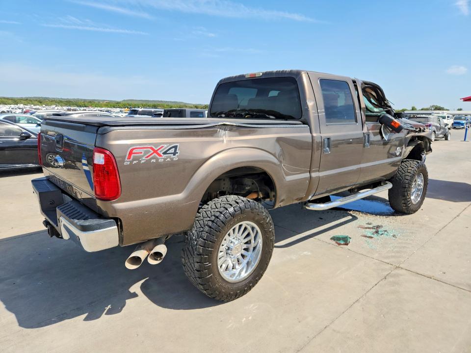 Photo 3 from auction – 2015 FORD F250 with VIN 1FT7W2BT8FED06326