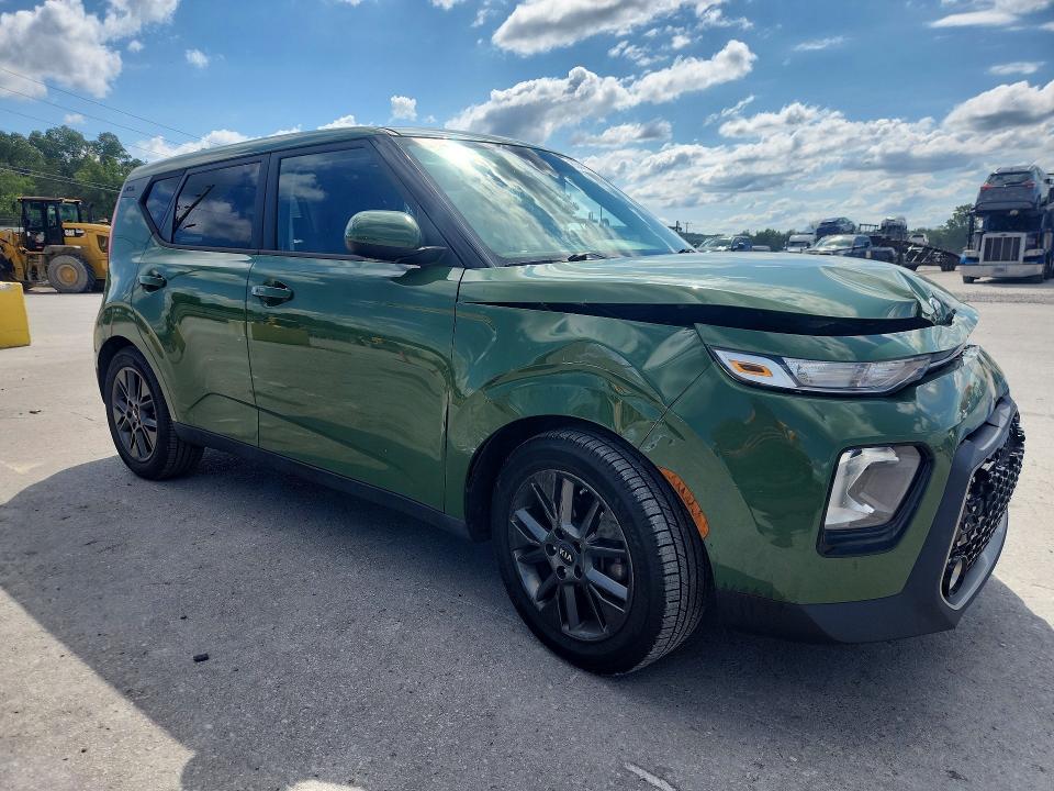 Photo 4 from auction – 2021 KIA SOUL with VIN KNDJ33AU1M7126086