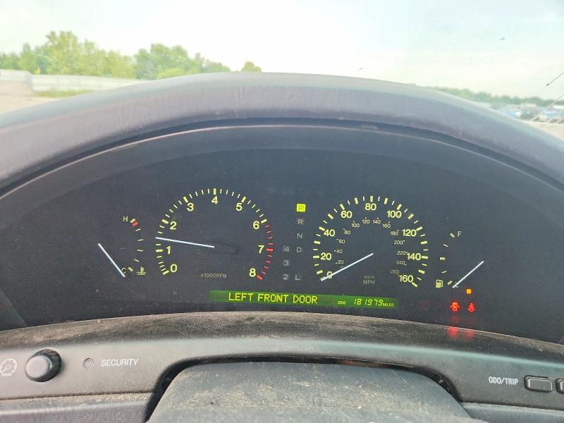 Photo 9 from auction – 2000 LEXUS LS with VIN JT8BH28FXY0180393