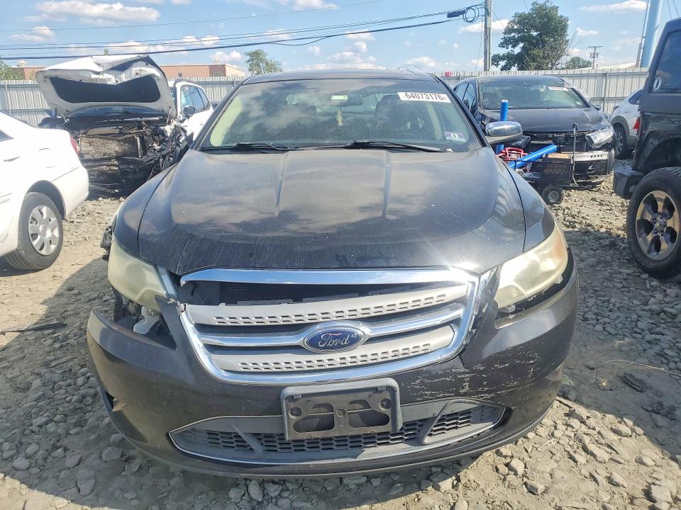 Photo 5 from auction – 2010 FORD TAURUS with VIN 1FAHP2FWXAG103446