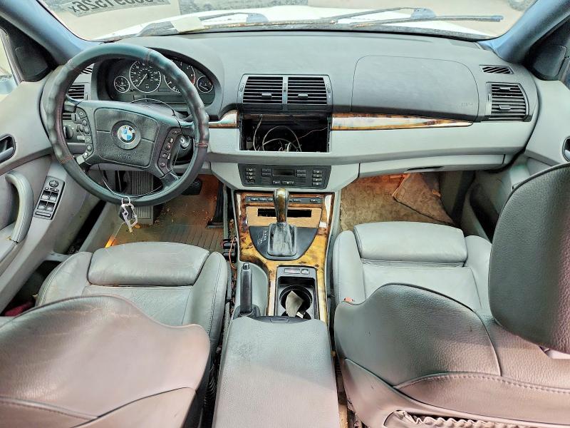 Foto 8 de la subasta – 2005 BMW X5 con VIN 5UXFB53505LV13391