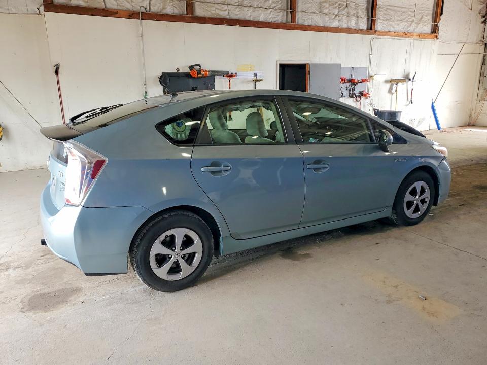 Photo 3 from auction – 2013 TOYOTA PRIUS with VIN JTDKN3DU2D1675535