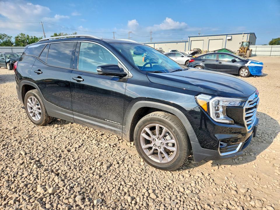 Photo 4 from auction – 2022 GMC TERRAIN with VIN 3GKALVEV0NL109599