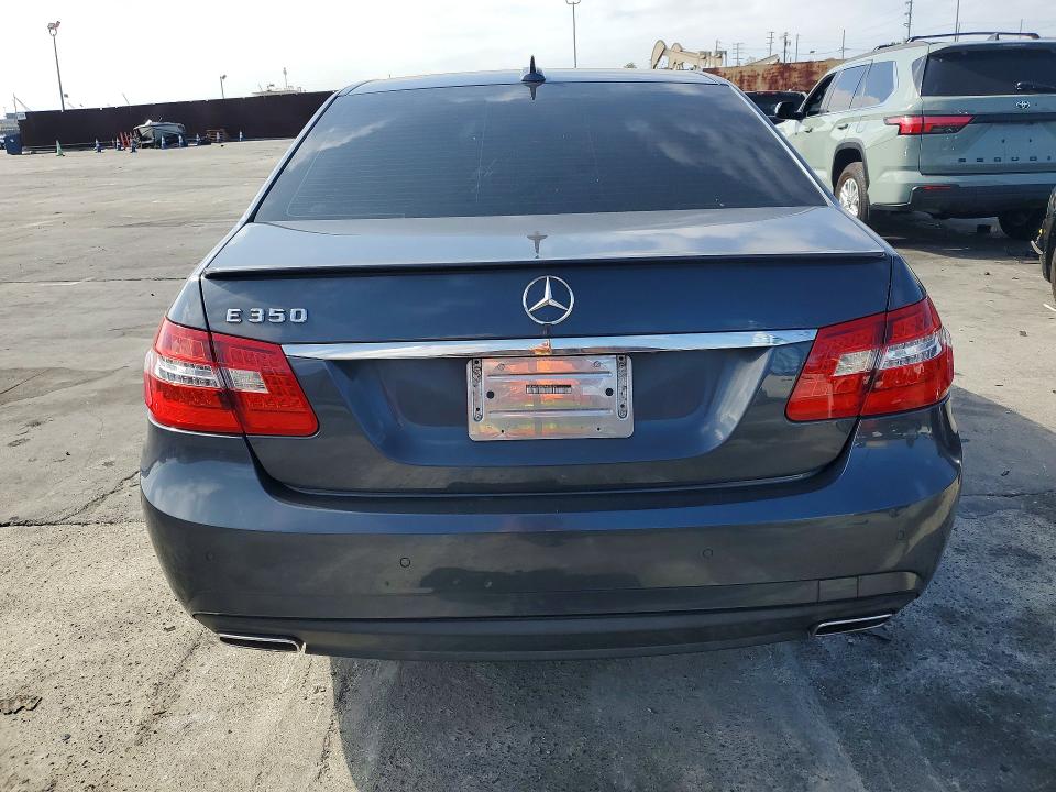 Фото 6 с аукциона – 2013 MERCEDES-BENZ E-CLASS с VIN WDDHF5KB5DA688550