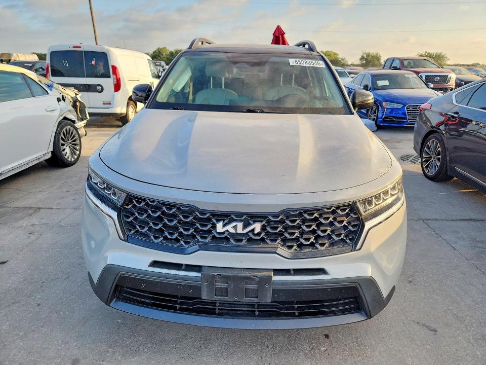 Photo 5 from auction – 2023 KIA SORENTO with VIN 5XYRLDLC2PG172658