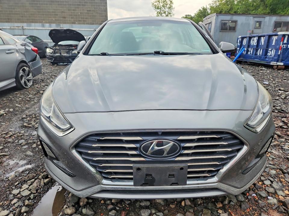 Photo 5 from auction – 2019 HYUNDAI SONATA with VIN 5NPE24AF2KH750757
