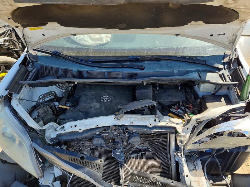 Photo 12 from auction – 2014 TOYOTA SIENNA with VIN 5TDDK3DC5ES079297