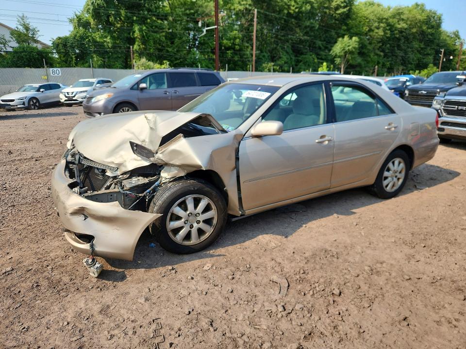 TOYOTA CAMRY 2004 with VIN 4T1BE30K84U332520 - Photo from auction