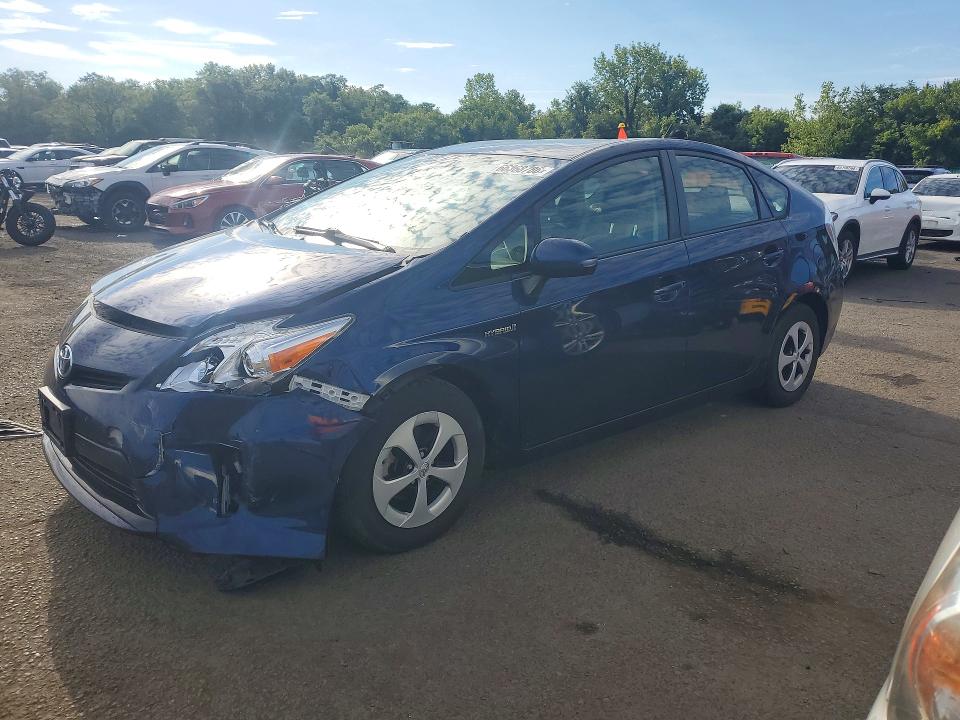 TOYOTA PRIUS 2012 z numerem VIN JTDKN3DU5C1584113 - Zdjęcie z aukcji