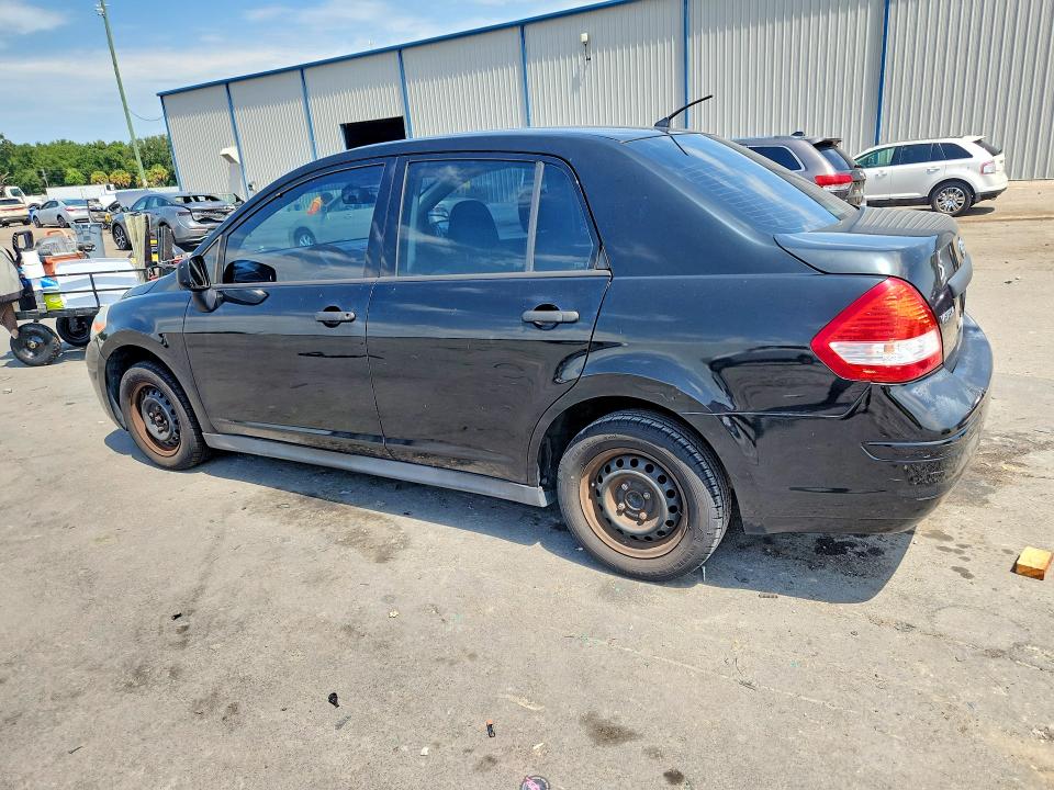 Photo 2 from auction – 2011 NISSAN VERSA with VIN 3N1CC1AP3BL371622