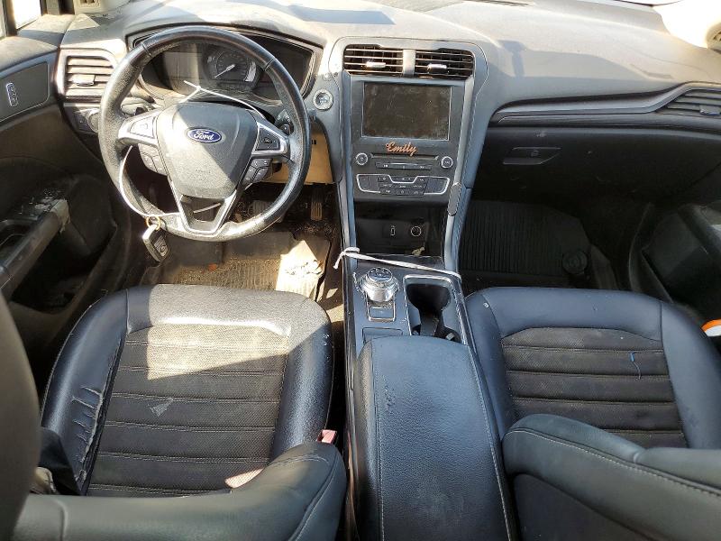 Photo 8 from auction – 2018 FORD FUSION with VIN 3FA6P0HD9JR230933
