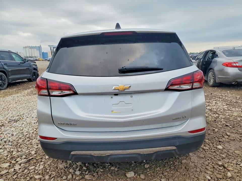 Photo 6 from auction – 2022 CHEVROLET EQUINOX with VIN 3GNAXUEV2NL100839