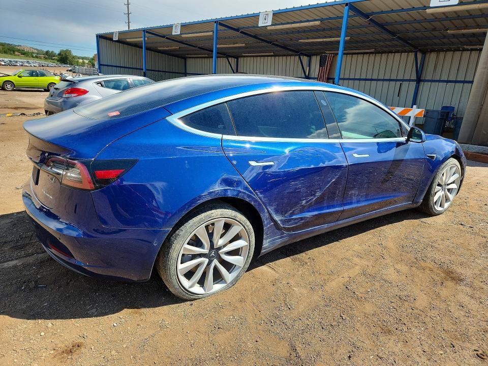 Photo 3 from auction – 2020 TESLA MODEL 3 with VIN 5YJ3E1EB5LF640239