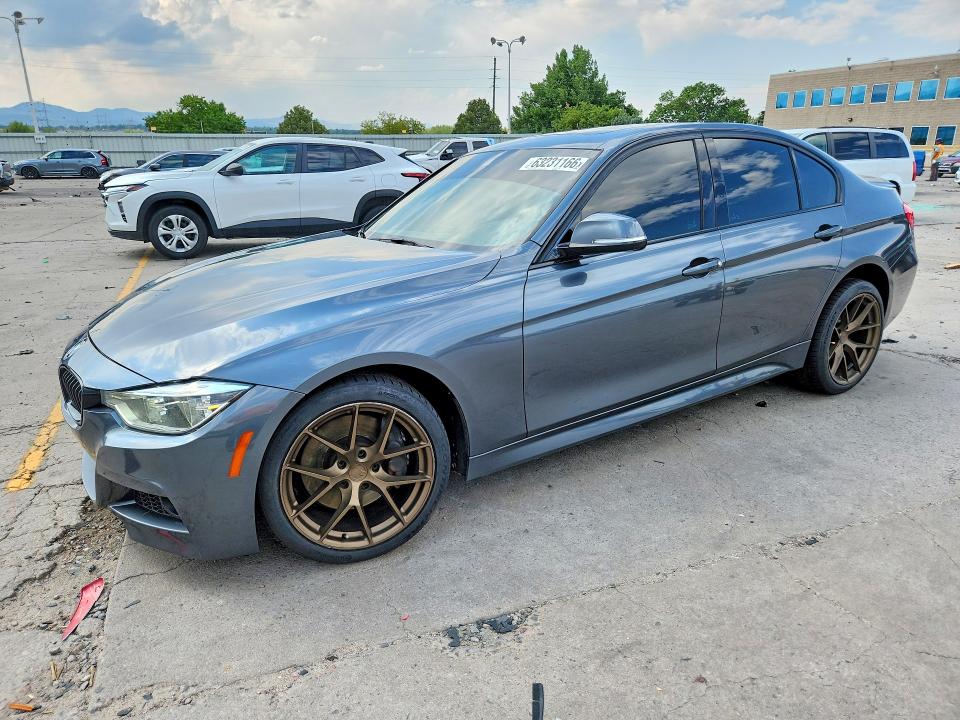 BMW 340 2018 with VIN WBA8B7G55JNT71261 - Photo from auction