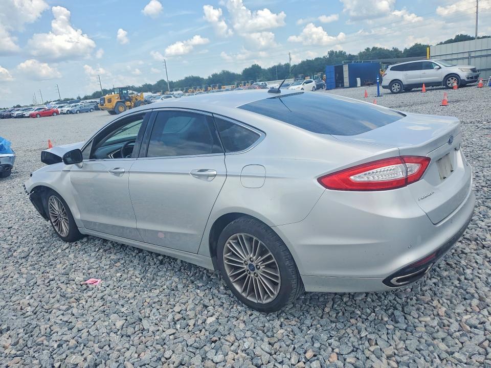 Photo 2 from auction – 2015 FORD FUSION with VIN 3FA6P0H97FR141848