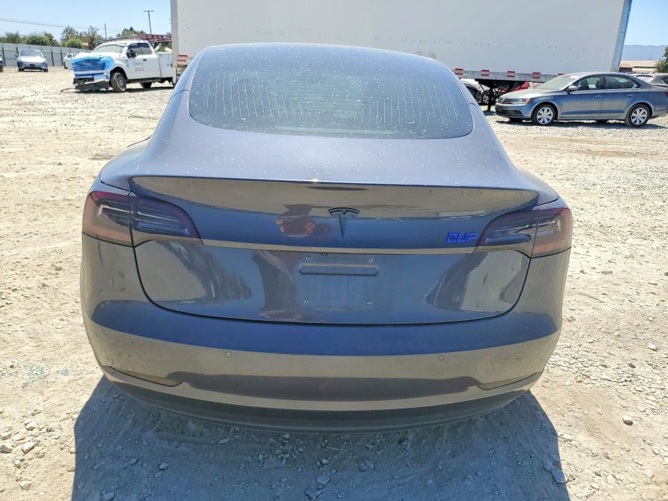 Photo 6 from auction – 2018 TESLA MODEL 3 with VIN 5YJ3E1EA2JF124991