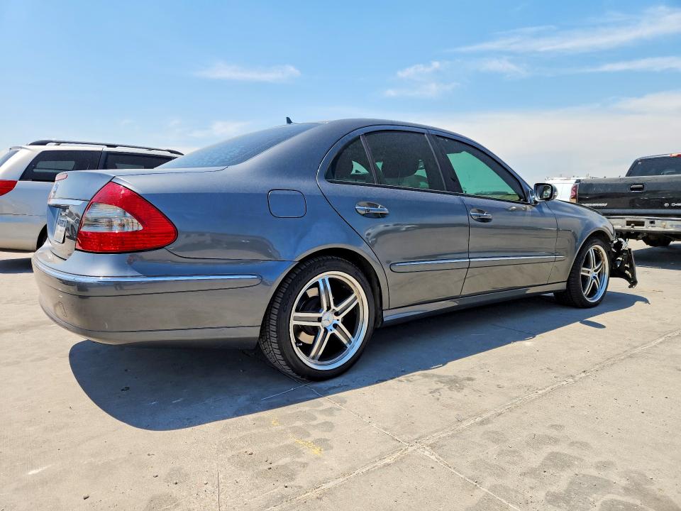 Photo 3 from auction – 2009 MERCEDES-BENZ E with VIN WDBUF22X59B368504