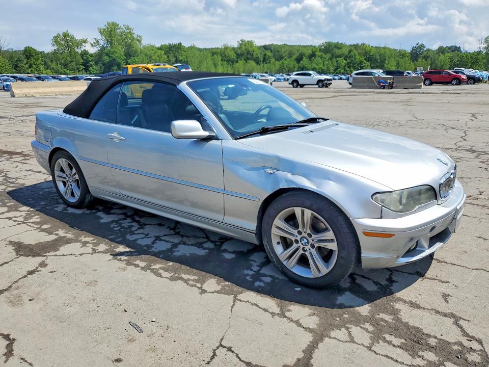 Photo 4 from auction – 2005 BMW 325 with VIN WBABW33455PL35550