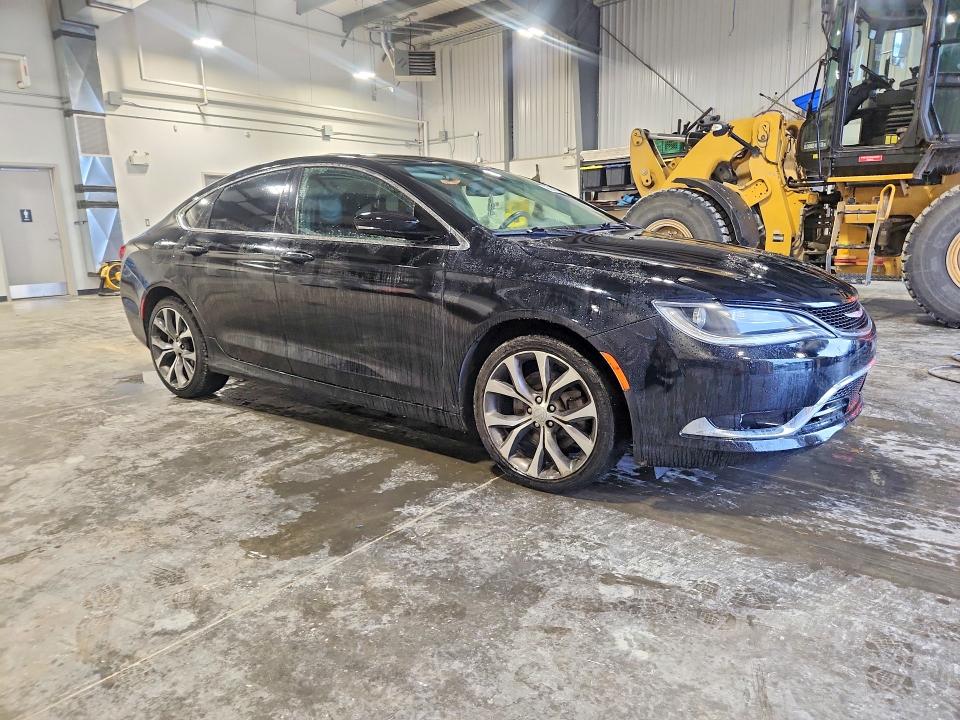 Photo 4 from auction – 2016 CHRYSLER 200 with VIN 1C3CCCCGXGN187053