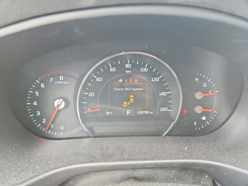 Photo 9 from auction – 2017 KIA SORENTO with VIN 5XYPHDA58HG260225