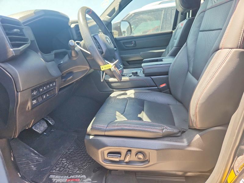 Photo 7 from auction – 2024 TOYOTA SEQUOIA with VIN 7SVAAABA2RX027644