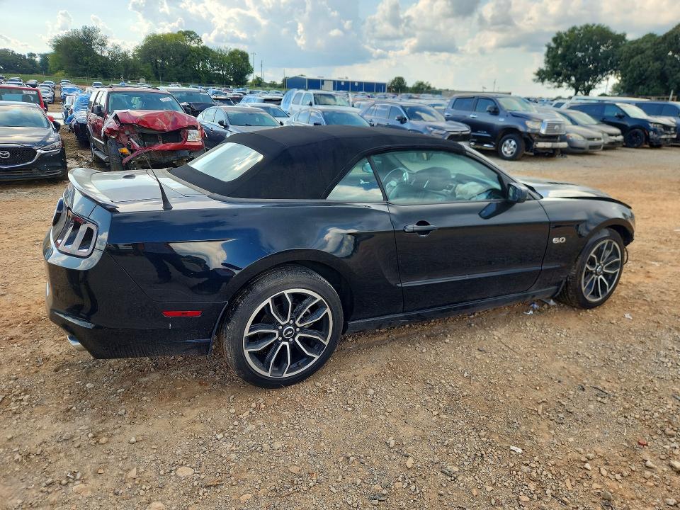 Photo 3 from auction – 2014 FORD MUSTANG with VIN 1ZVBP8FF8E5332919