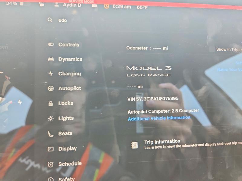 Photo 9 from auction – 2018 TESLA MODEL 3 with VIN 5YJ3E1EA1JF075895