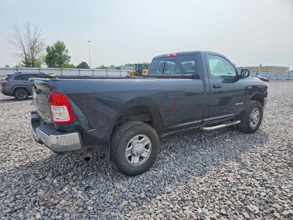 Photo 3 from auction – 2022 RAM 2500 with VIN 3C6MR5AJ4NG222272