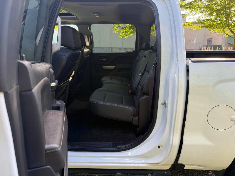 Photo 12 from auction – 2017 CHEVROLET SILVERADO with VIN 3GCUKSEC9HG422172